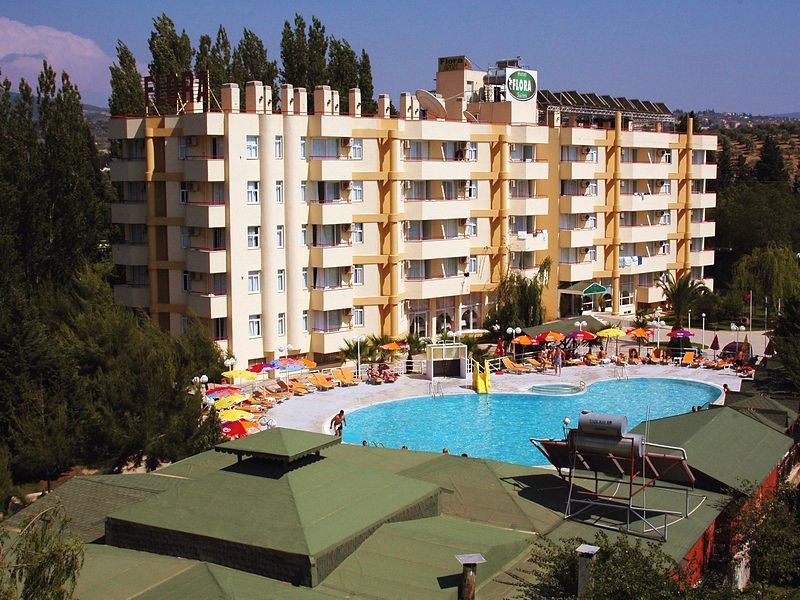 Hotel Flora Suites Soğucak 外观 照片